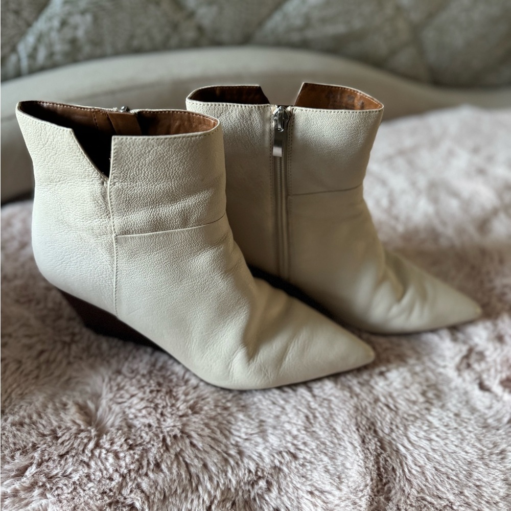 Franco Sarto Elegant Cream Ankle Boots